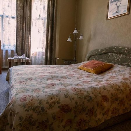 City Center Kakis B&B سيغولدَ الغرفة الصورة